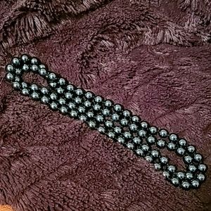 Like new - vintage hematite long necklace 30"